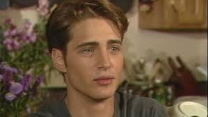 Kelly and Dylan Bump into Each Other