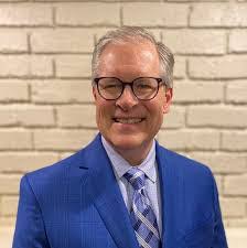 Dawn Monette's Instagram, Twitter & Facebook