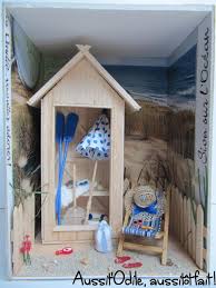 Cabine De Plage Deco Vitrine Artisanat A Theme De Plage Boutique Deco