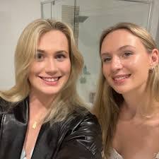 Cassie Dodd's Instagram, Twitter & Facebook