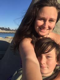 Whats up SC Community 🙂 I'm Deanna (they/them) but I tend to go by my  nature name/nickname Lavender, or Lav for short. I am looking for a cozy  home to live in,