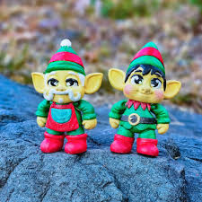 I printed this adorable papa elf and boy elf🧝.Both of them are very  amazing, my printing experience was very good, you should also try them  once.