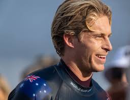 Bells Beach Aus 16 April 2022 Foto de stock de contenido editorial