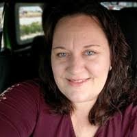 Lori Maples's Instagram, Twitter & Facebook