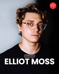 🌌 Elliot Moss (@elliotmossmusic) celebra 10 años de "Highspeeds" esta  noche en el Foro Indie Rocks! 🎤 Antes del show, platicamos con él sobre  los retos de traer de vuelta sus primeras