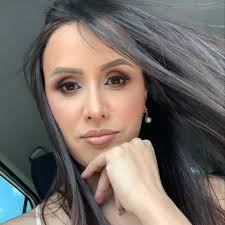 Danielle Guedes (@danny_guedes) • Instagram photos and videos