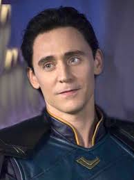 Loki jake gyllenhaal prisoners haircut. Loki With Short Hair He Started Like This I Quite Like It Loki Avengers Loki Cosplay Tom Hiddleston Loki