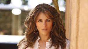 Hollywood star Elizabeth Hurley on campaigning for Breast Cancer awareness - ITVX
