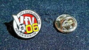 Bvb torte fußball torte kuchen ausgefallene kindergeburtstage geburtstagstorte fussball bayern essen und trinken anleitungen. Pins Anstecknadeln Sammeln Seltenes Borussia Dortmund Bvb Pin Logo 2016 2017 Original Masse 16mm