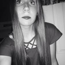 paulina gage (@PaulinaGage)