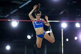 Record du monde et 1 re place. First Impressions Ekaterini Stefanidi Series World Athletics