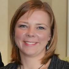 Amanda Bolen's Instagram, Twitter & Facebook