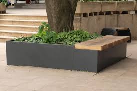 Klingt simple und so ist es auch, denn mit unserer bauanleitung kannst du dir eine klassische baumbank selbst bauen. Parkbank Mit Pflanzbehaltermodell Piano Home Banke Und Tische Parkbanke Mit Holz Polidesign Stadtmobiliar Gmbh