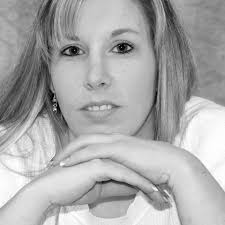 Teresa Cram's Instagram, Twitter & Facebook