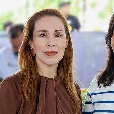 Aline Torres (@aline.torres.9659) • Facebook