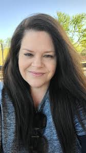 A couple of things making me very happy today: Put yours in the comments  below. 👊 * My girl (pictured here, isn't she adorable? She is my twin  so....🤣 working very hard