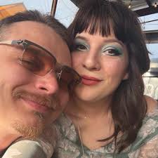 Stitching technique for closed crochet circles