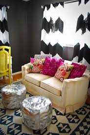 A Bold Happy Pattern Color Mix Maison De Beaute Decoration Et Idee Deco