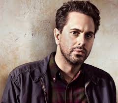 The Newsroom'un Don Keefer'ı Thomas Sadoski, NBC mini dizisi The Slap'e  katıldı.
