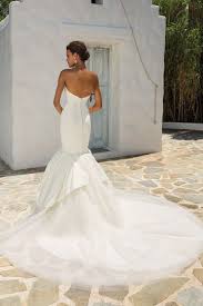 Search by silhouette, price, neckline and more. Satin Wedding Dresses Justin Alexander