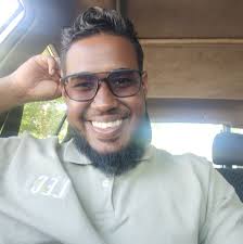 What is missing in the Char Lynn motor setup with dual sun counterbalance  valves?