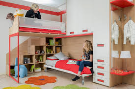Massima qualità letto a castello in legno massello di pino (22 mm) confortevole in una bella gamma di colori! Il Letto A Castello Per Bambini E Sicuro Consigli Vantaggi E Svantaggi