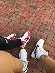 Jordan 1 Mid Se White Hyper Royal Black Smoke Grey Men S Shoe Goat Buy And Sell Authentic Sneakers Jordan 1 Retro High Sneakers Air Jordans