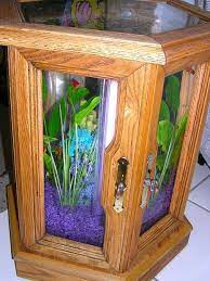 Determine what size fish tank you would like to build and whether you will make it out of glass or plexiglass. Building An Hexagonal Acrylic Aquarium Fish Tank Lights Cool Fish Tank Decorations Hexagon Fish Tank