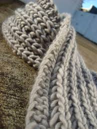 Working yarn, around the this big knit scarf is absolutely remarkably gorgeous. Elsa Lancaster And Deviant Stitches Hei There Krissy