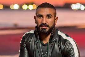 .يفيد بقيام المطرب أحمد سعد بالتعدي على شاب داخل محطة وقود سيارات بالتجمع الخامس، وأضاف بواسطة فتاة، يفيد بتعدي المطرب أحمد سعد، على عامل في محطة تمويل وقود، بعد. Ù…ÙˆÙ‚Ø¹ Ø¨ØµØ±Ø§Ø­Ø© Ù…ÙˆÙ‚Ø¹ Ø§Ù„Ù†Ø¬ÙˆÙ… Ø¨Ø§Ù„ÙÙŠØ¯ÙŠÙˆ Ø§Ù„ÙÙ†Ø§Ù† Ø£Ø­Ù…Ø¯ Ø³Ø¹Ø¯ ÙŠØ·Ø±Ø­ Ø£Ù„Ø¨ÙˆÙ… Ø§ Ø¯ÙŠÙ†ÙŠ Ø§