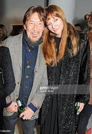 Chris Rea And Daughter Josephine Attend A Private View Of Bill Chris Rea Chris Rea
