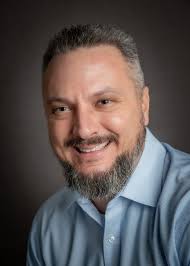 Jonas Farrell, 1999096903, Broker