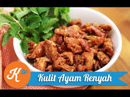 Ayam goreng dengan taburan kremesan populer di jawa tengah. Resep Kulit Ayam Goreng Renyah Crispy Chicken Skin Recipe Video Ade Putri Youtube