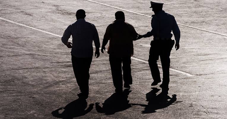Polisi menangkap ketua Ormas