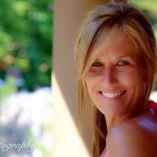 Lorna Chambers (@lornaydoone)