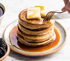 These greek yogurt pancakes are thick, delicious, and have only four (!!) ingredients.recipe. Healthy Greek Yogurt Pancakes Joyfoodsunshine