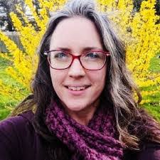 Kara Mcwilliams's Instagram, Twitter & Facebook