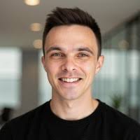 200+ perfiles de «Dennis Md»