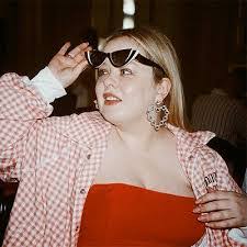 Becca Carey's Instagram, Twitter & Facebook