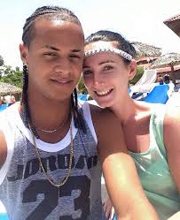 For faster navigation, this iframe is preloading the wikiwand page for category:dominican republic men. Renfrewshire Woman Discovers Boyfriend Married Another Woman While She Was In Labour Daily Mail Online