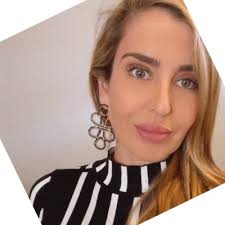 I am so excited to announce that I've been selected to host an Emmy Award  nominated television show, The American Dream ( @theamericandreamtv ).⁠