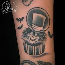 Evie Yapelli On Instagram Another Awesomely Fun Haunted Mansion Tattoo I Got To Make Today On Totes Adorbs Te Haunted Mansion Tattoo Disney Tattoos Tattoos