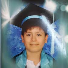 Bu Metin'de, Atatürk'ün hangi özelliklerini ben plana çıkarmaktadır ? Acil  cevap lütfen...