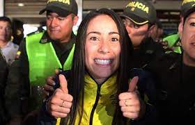 Estudio en el colegio montemayor sagrado corazón de medellín y se graduo en 2010. Mariana Pajon Se Va De Colombia Luego Del Matrimonio