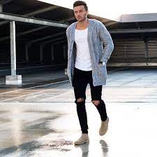 L'hiver arrive à grand pas et on commence déjà à savoir quelle tenue d'hiver on va porter pour stopper le froid. Mode Homme Automne Hiver 2017 2018 Quel Style Homme Hiver Adopter Popular Mens Fashion Casual Fashion Mens Outfits