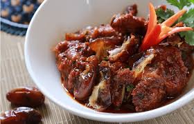 Tuang air dan santan, masak hingga bumbu mengental dan menyerap. Resepi Ayam Masak Ros Kurma Mykmu Net