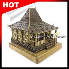 Desain dari rumah ini bisa dibilang sangatlah unik. Jual Miniatur Rumah Adat Jawa Tengah Joglo Dari Bambu 12x15x10 Kab Sleman Modemku Mega Sarana Tokopedia