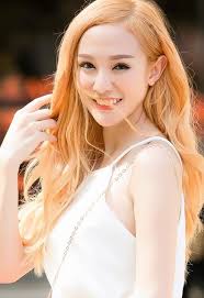 Bộ đôi hot girl Kelly