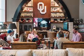 Talkin' ball. #OUDNA