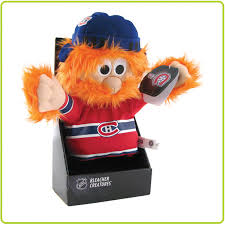 The canadiens' biggest fan and mascot, youppi!, had a nightmare of a day on sunday, as he was forced to wear a new york rangers jersey and trudge through montreal's streets, hanging youppi! Montreal Canadiens Youppi Top 10 Sports Mascots Askmen He Came From Major League Baseball Originally Mascotting For The Montreal Expos Before They Moved To Washington Teamless Youppi Was Eventually